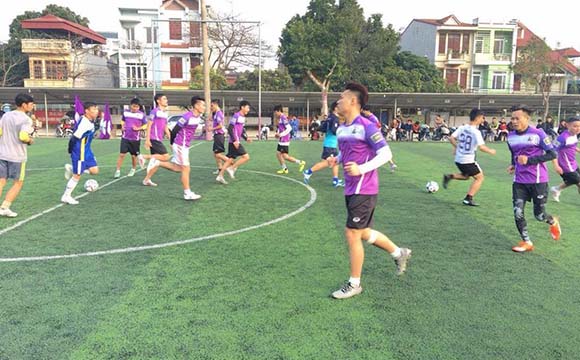 FC Du Lịch trong trận đấu giao hữu với Thành Đồng