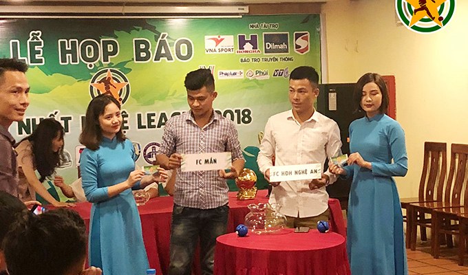 12 đội bóng sẽ tranh 3,5 suất lên chơi giải Ngoại hạng Nghệ League 2018 