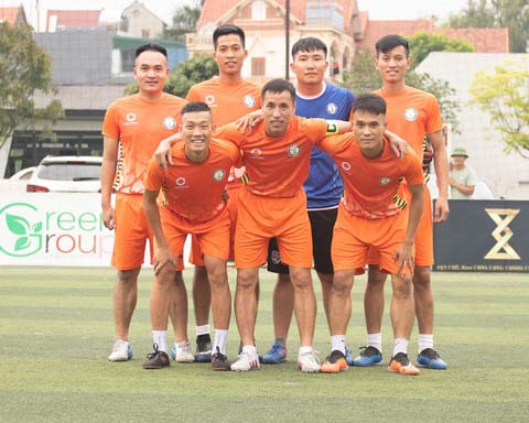 FC Đồng Hồ được ví là Man City của Uông Bí
