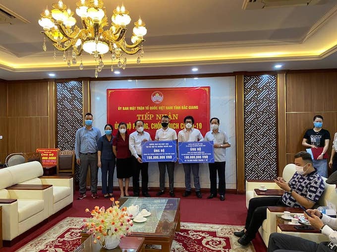 Bầu Diệm đã kêu gọi được hơn 430 triệu đồng để hỗ trợ Bắc Giang chống dịch.