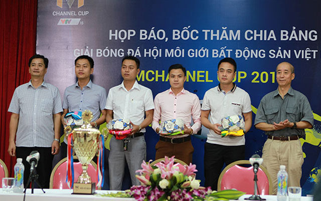 Hội môi giới bất động sản Việt Nam lần đầu có giải bóng đá phong trào
