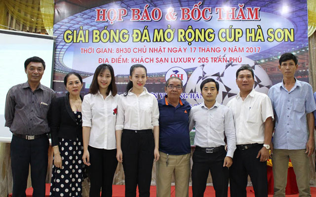 Bốc thăm chia bảng giải bóng đá phong trào Cúp Hà Sơn 2017