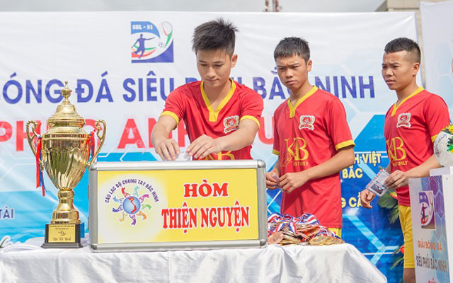 Siêu phủi Bắc Ninh 2017: Khi bóng đá không chỉ đá bóng