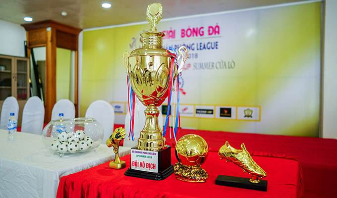 Dân công sở Nghệ An thi đấu giải Văn phòng League 2018