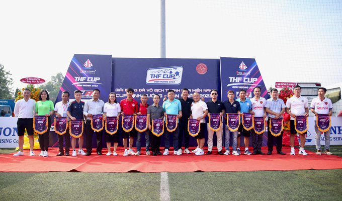 Kịch tính ngày khai mạc Giải bóng đá vô địch Thanh Hoá Miền Nam lần thứ 9