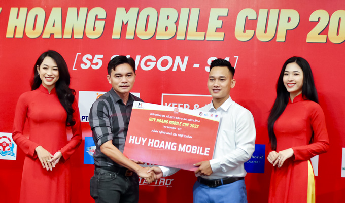 Long tranh hổ đấu tại giải S5 - tranh cúp Huy Hoàng Mobile 2022