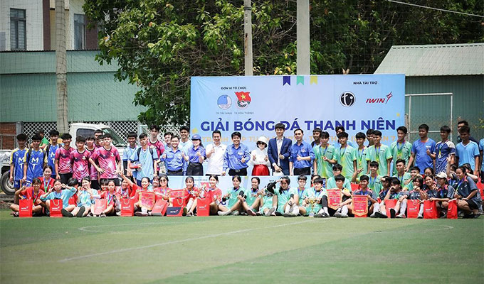 Bế mạc giải bóng đá thanh niên ‘hoành tráng’ nhất Tây Ninh