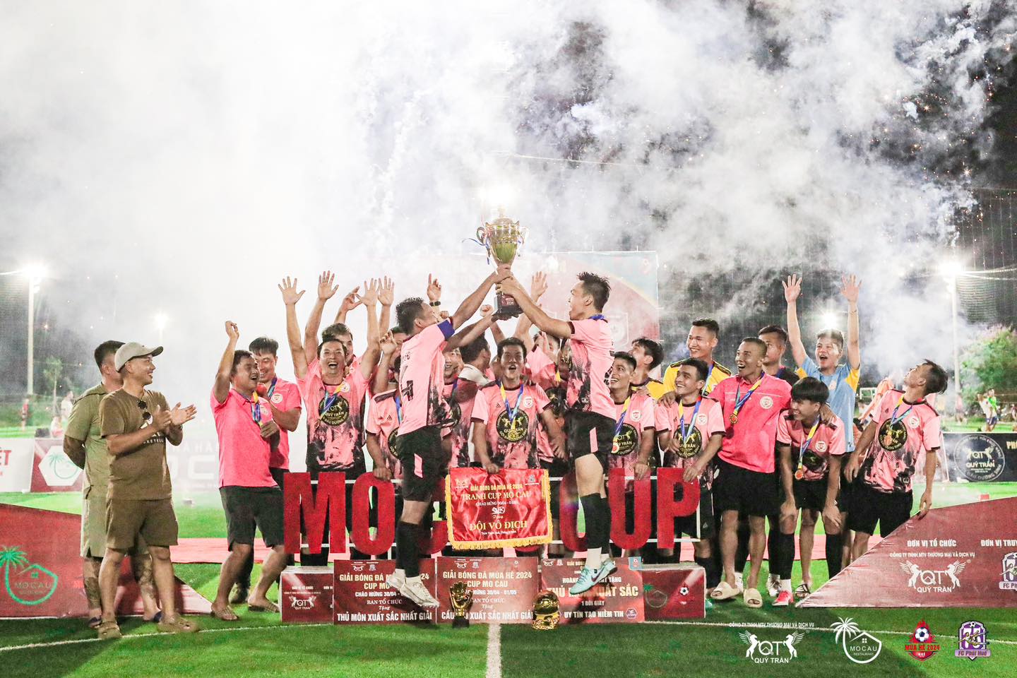 Cúp mùa Hè 2024 ở Huế: Hào quang rọi sáng Union FC